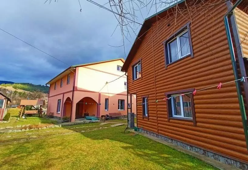 Majatalo Girskyi Kutochok