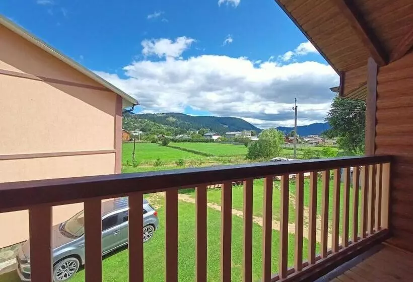 Majatalo Girskyi Kutochok