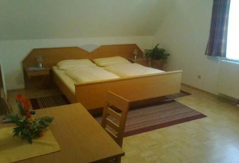 Majatalo Gästehaus Freitag Das Kleine