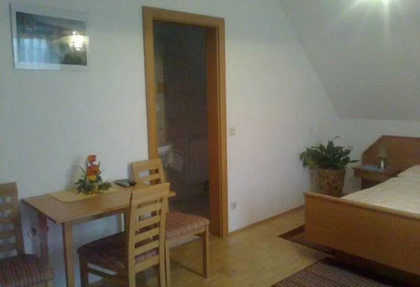 Majatalo Gästehaus Freitag Das Kleine