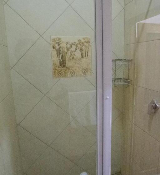 פנסיון Kareespruit Game Ranch & Guest House