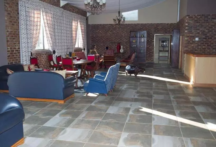 ペンション Kareespruit Game Ranch & Guest House