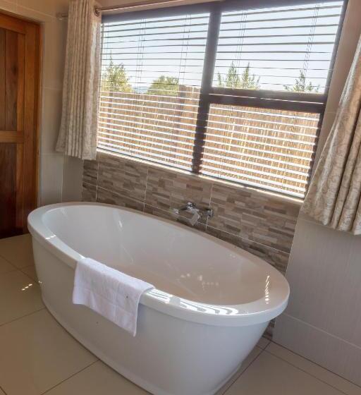 פנסיון Kareespruit Game Ranch & Guest House