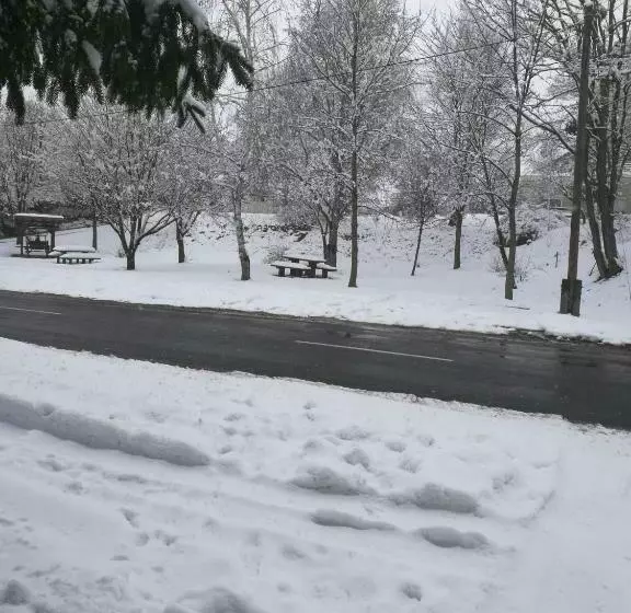 ペンション Koppány Lovasudvar