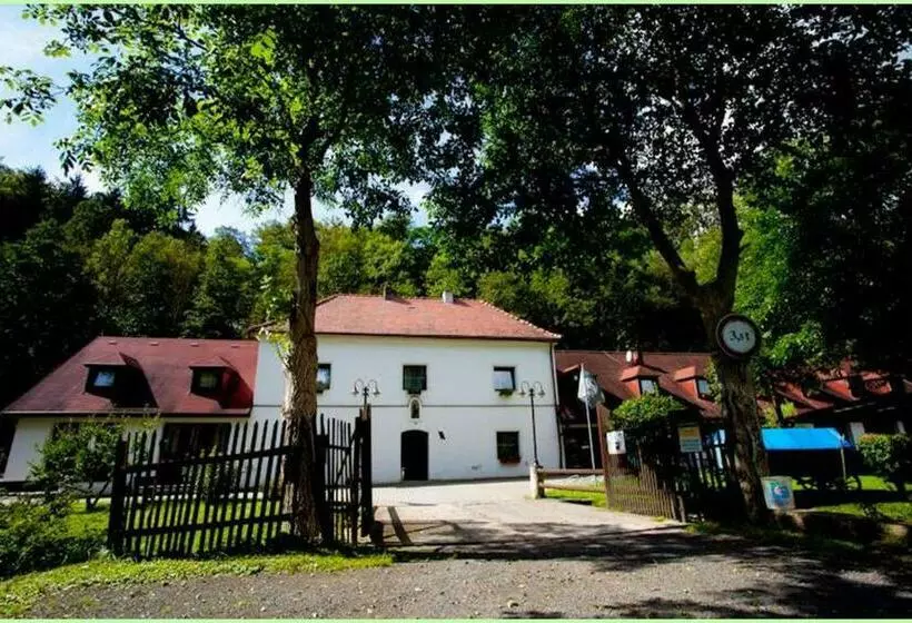 پانسیون Motel Svatý Kryštof