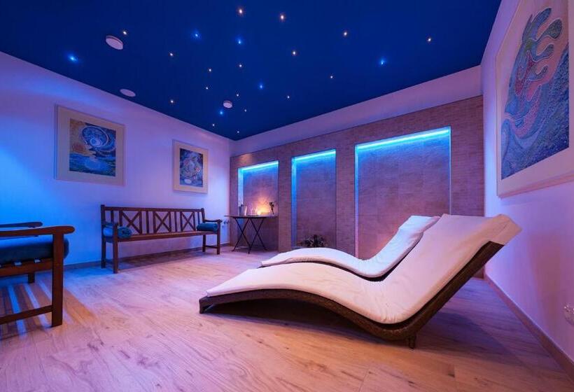 ペンション Penzion Na Kraji Lesa