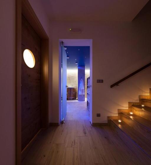 ペンション Penzion Na Kraji Lesa