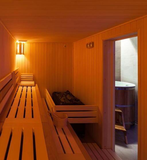 ペンション Penzion Na Kraji Lesa