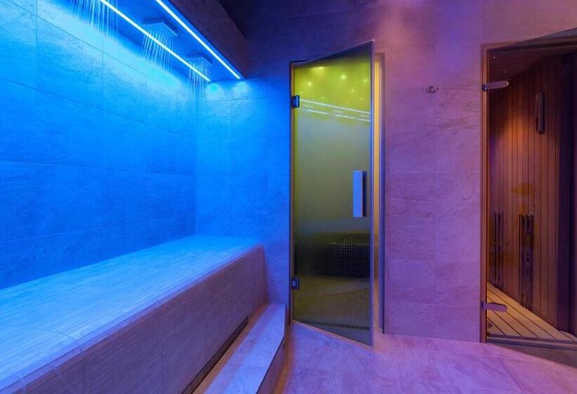 ペンション Penzion Na Kraji Lesa