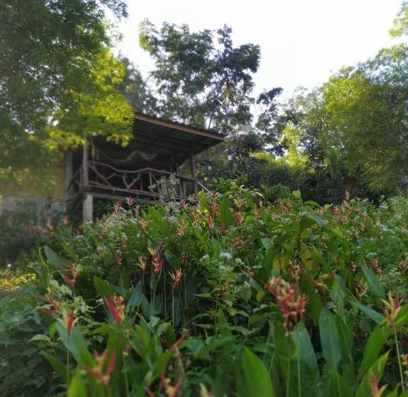 펜션 Rattana Bungalow Koh Chang