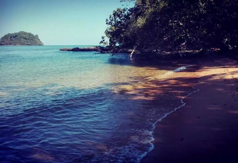 Majatalo Rattana Bungalow Koh Chang