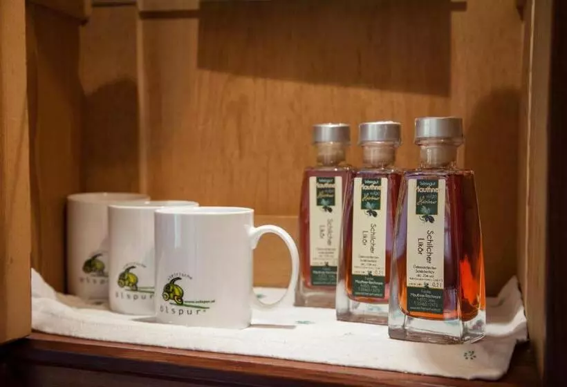 ユースホステル Gasthof Mauthner Zum Kirchenwirt