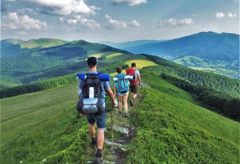 호스텔 Lian Family Hotel & Restaurant