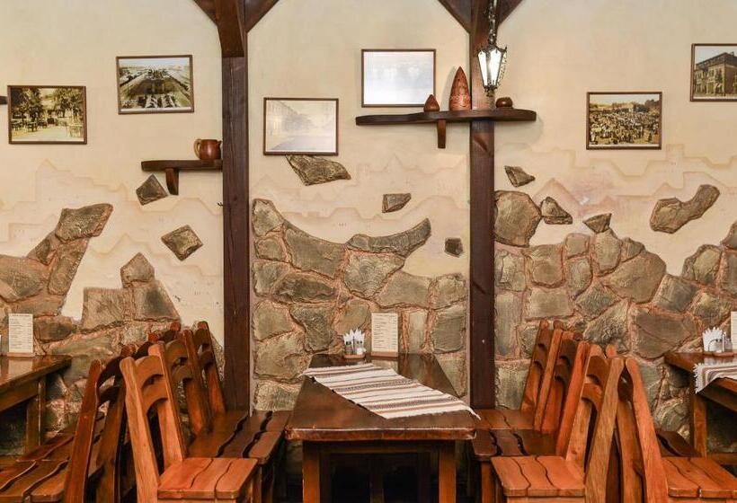 Albergue Nashe Misto Guest House