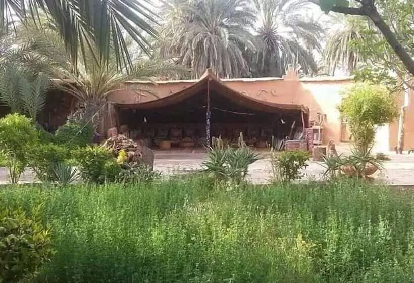 Aamiaismajoitus (B&B) Maison Nomades