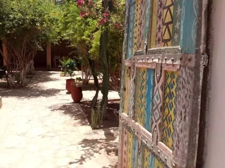 Aamiaismajoitus (B&B) Maison Nomades