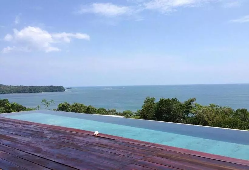 ホテル Camino Del Sol