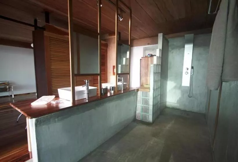 ホテル Camino Del Sol