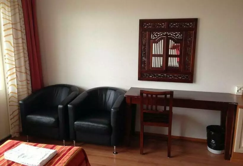 Hotelli Reima Country Center