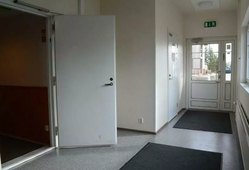 Hotelli Reima Country Center