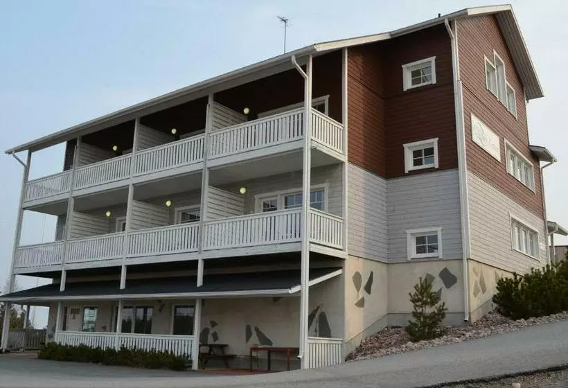 Hotelli Reima Country Center