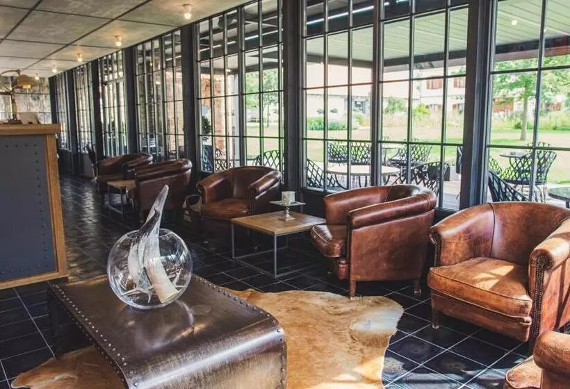 Hotelli Resort čapí Hnízdo