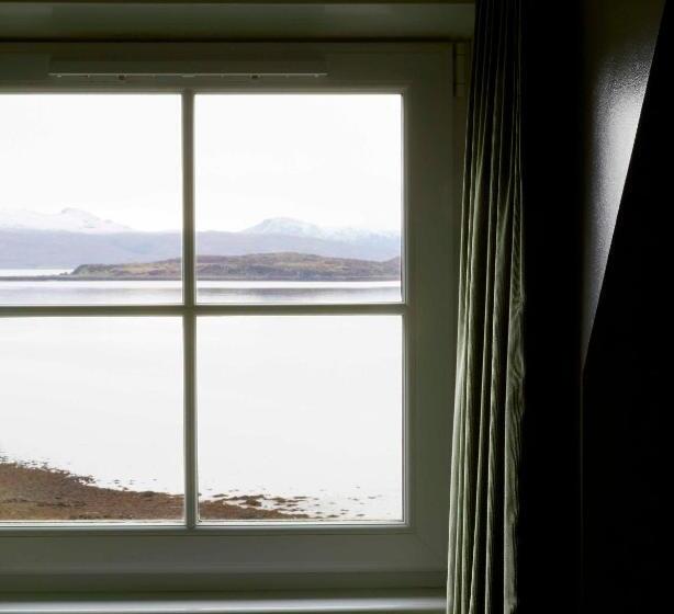 Kinloch Lodge Hotel And Restaurant