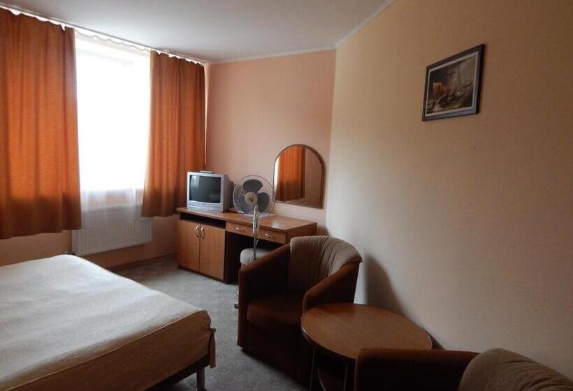 モーテル Karpaty Viking