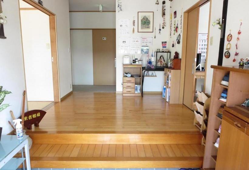 ペンション Guesthouse Suzukaze