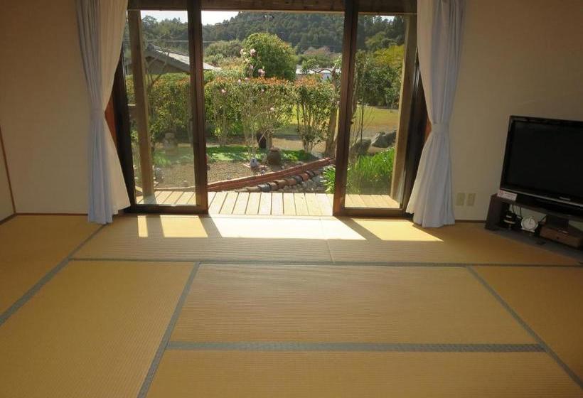 ペンション Guesthouse Suzukaze