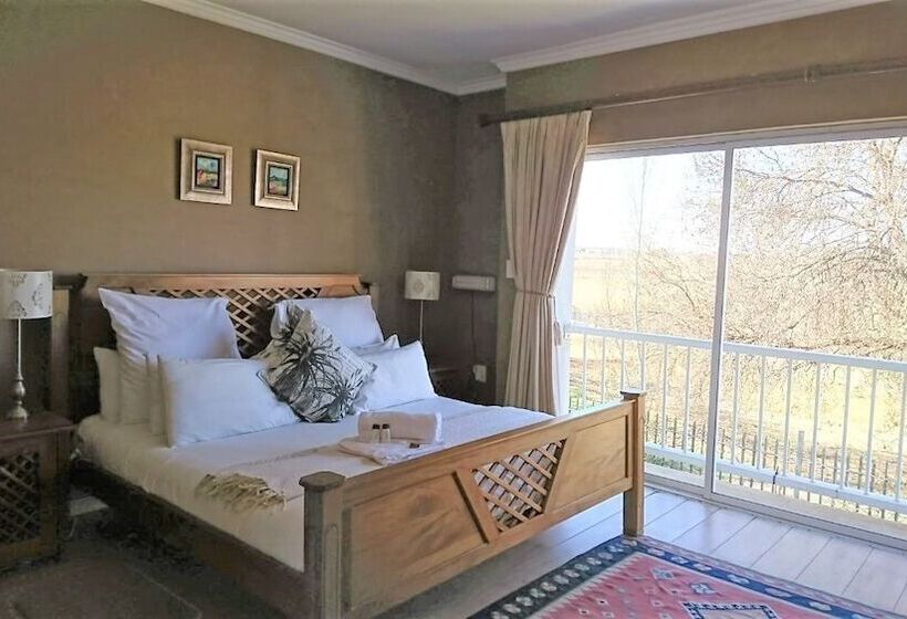 بنسيون Indigo Moon Guesthouse