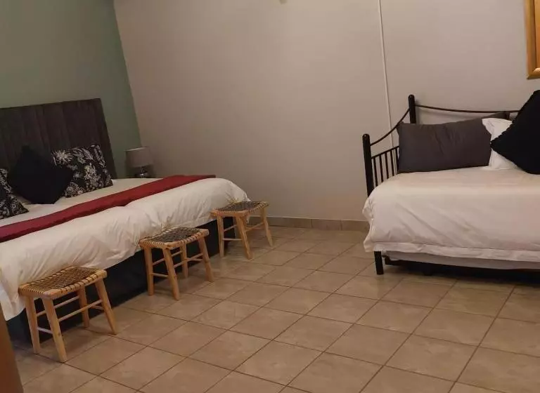 ペンション Marjaniek Wedding Venue & Guest House