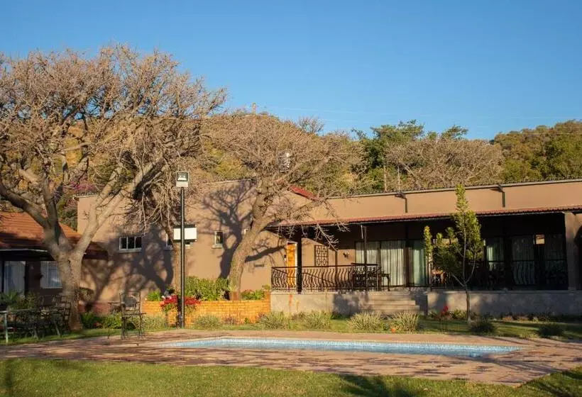 ペンション Marjaniek Wedding Venue & Guest House