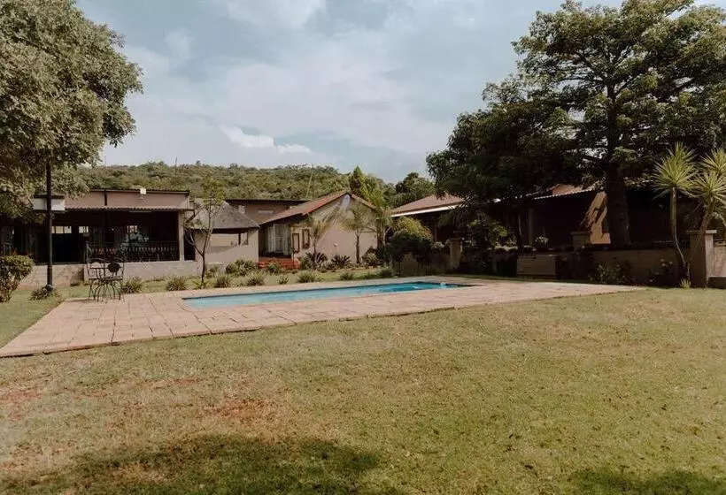 ペンション Marjaniek Wedding Venue & Guest House