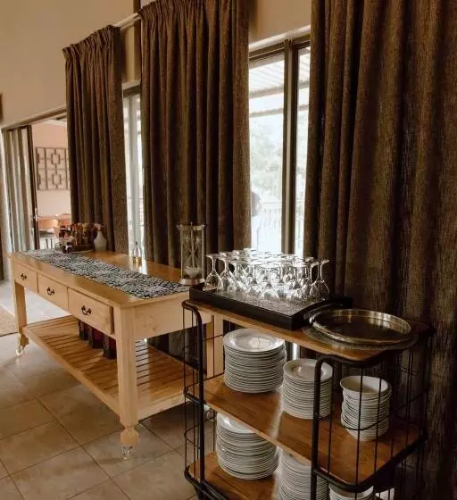 ペンション Marjaniek Wedding Venue & Guest House