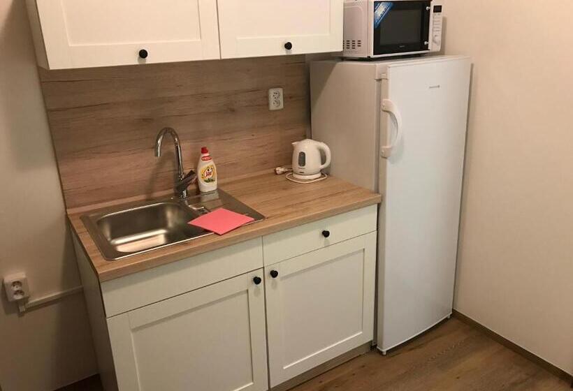 Panzió Na Planýrce