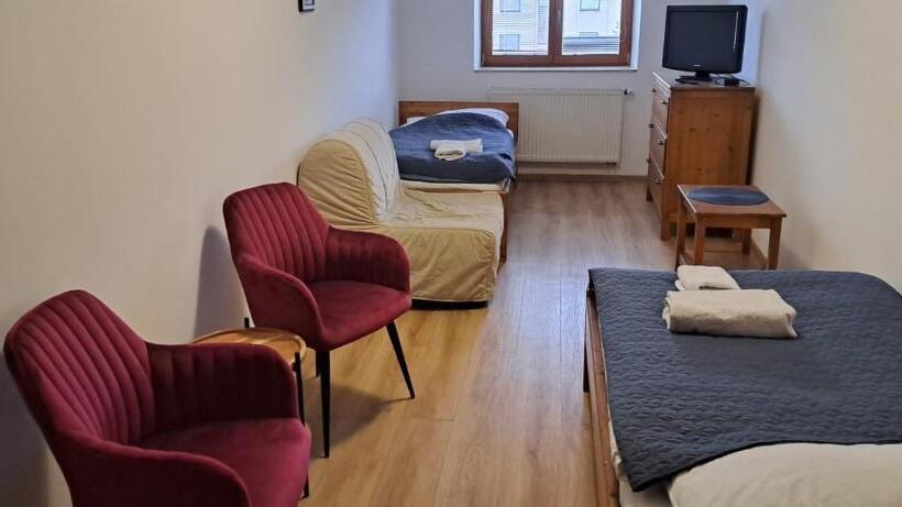 膳宿费 Penzion Adler