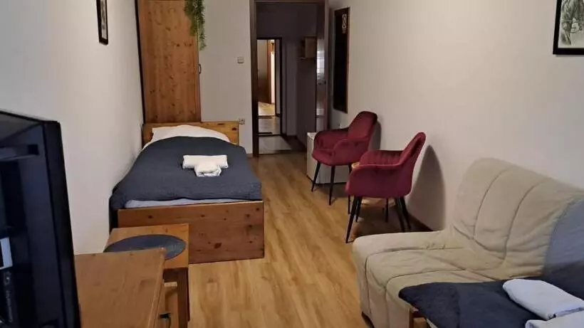 Majatalo Penzion Adler