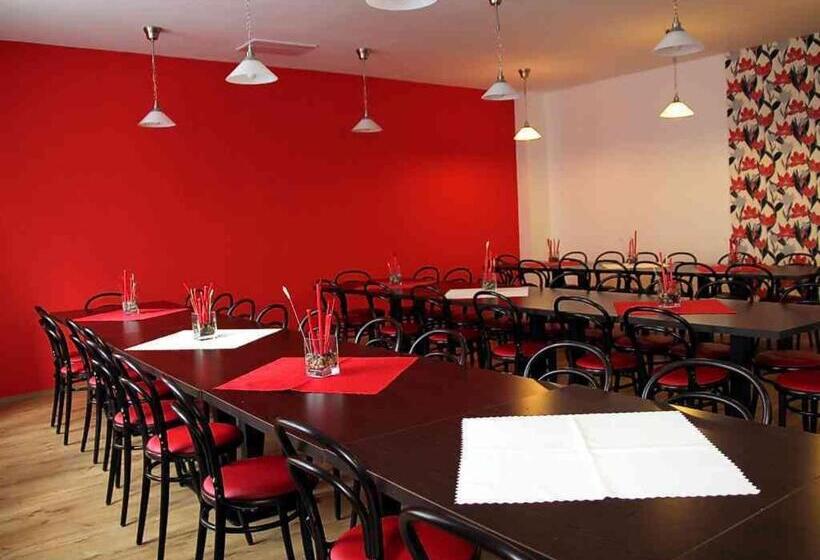 ペンション Penzion Podzámčí