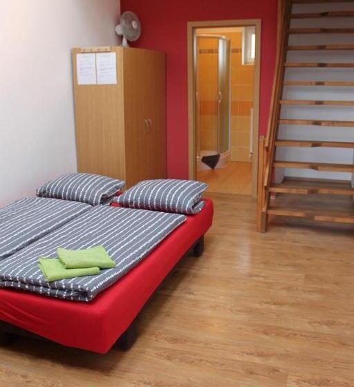 ペンション Penzion Podzámčí