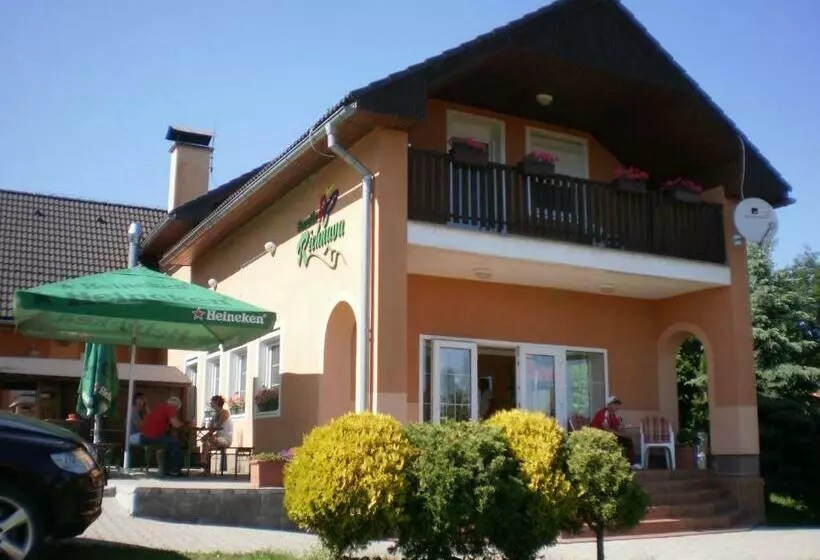Majatalo Penzion Richnava