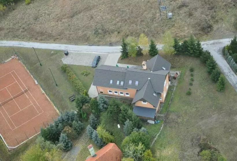 Majatalo Penzion Richnava