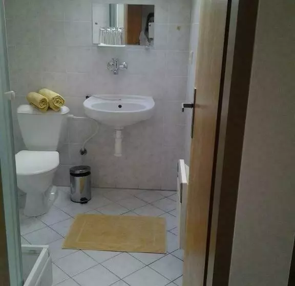 Majatalo Penzion Richnava