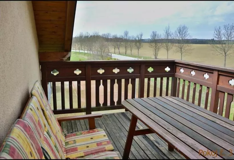 ペンション Penzion Starý Dvůr