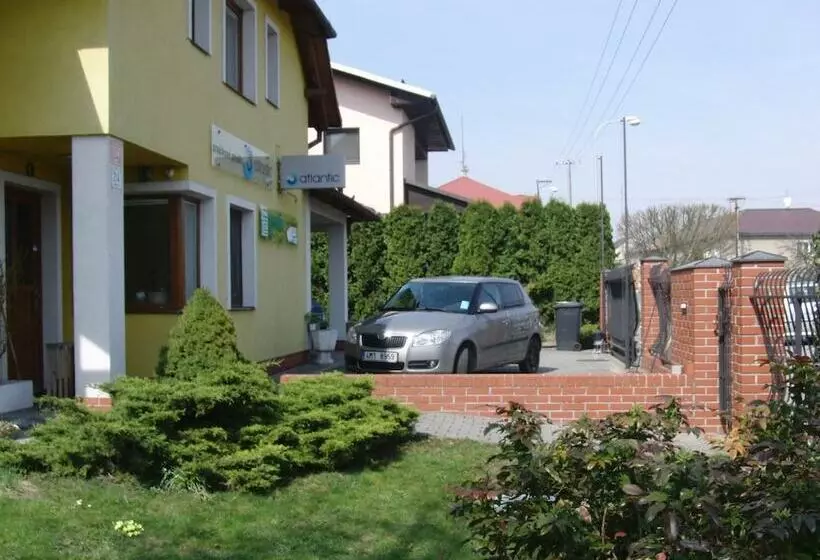 ペンション Penzion Ubytování Květinová