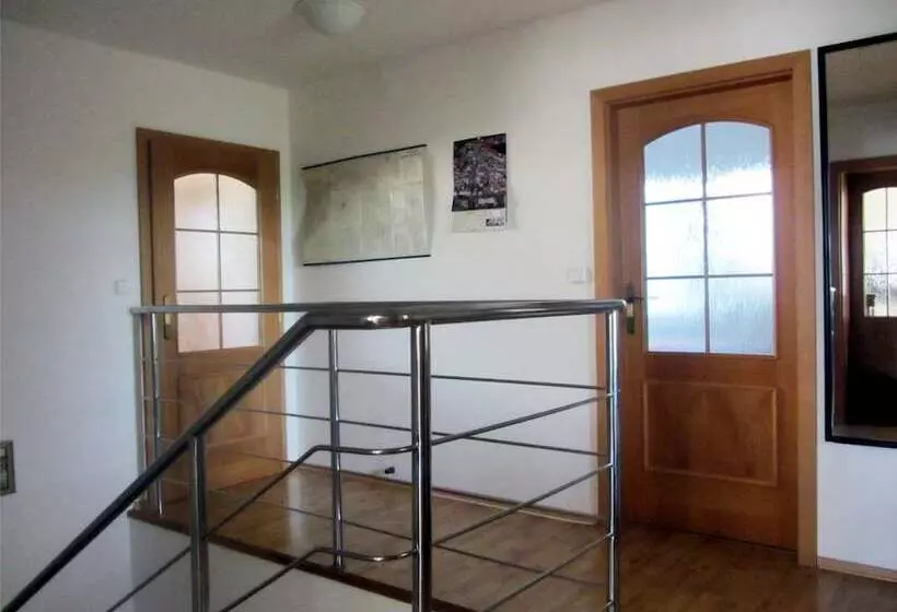 ペンション Penzion Ubytování Květinová