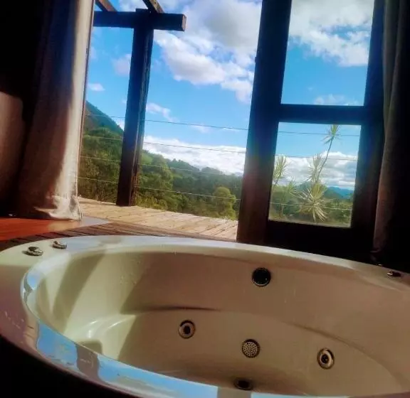 ペンション Pousada Serra Do Luar