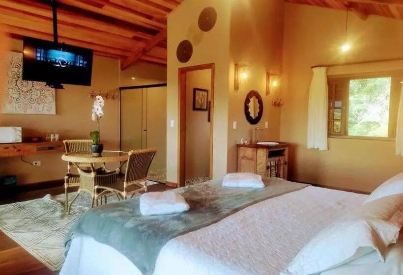 ペンション Pousada Serra Do Luar