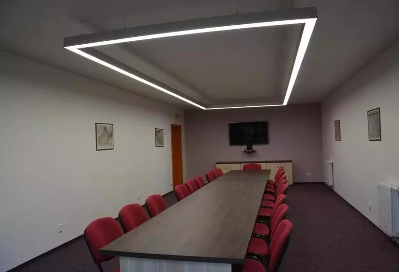 ペンション Sport Klub Hvozd