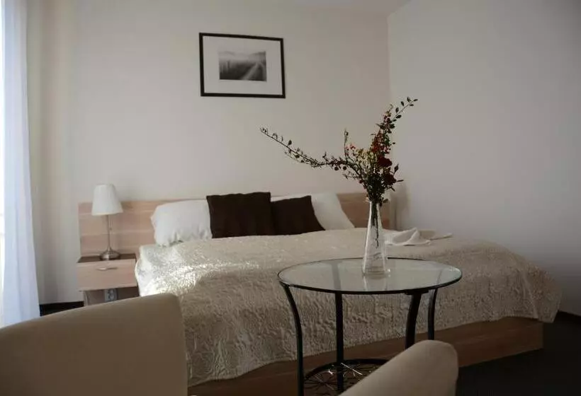 ペンション Sport Klub Hvozd